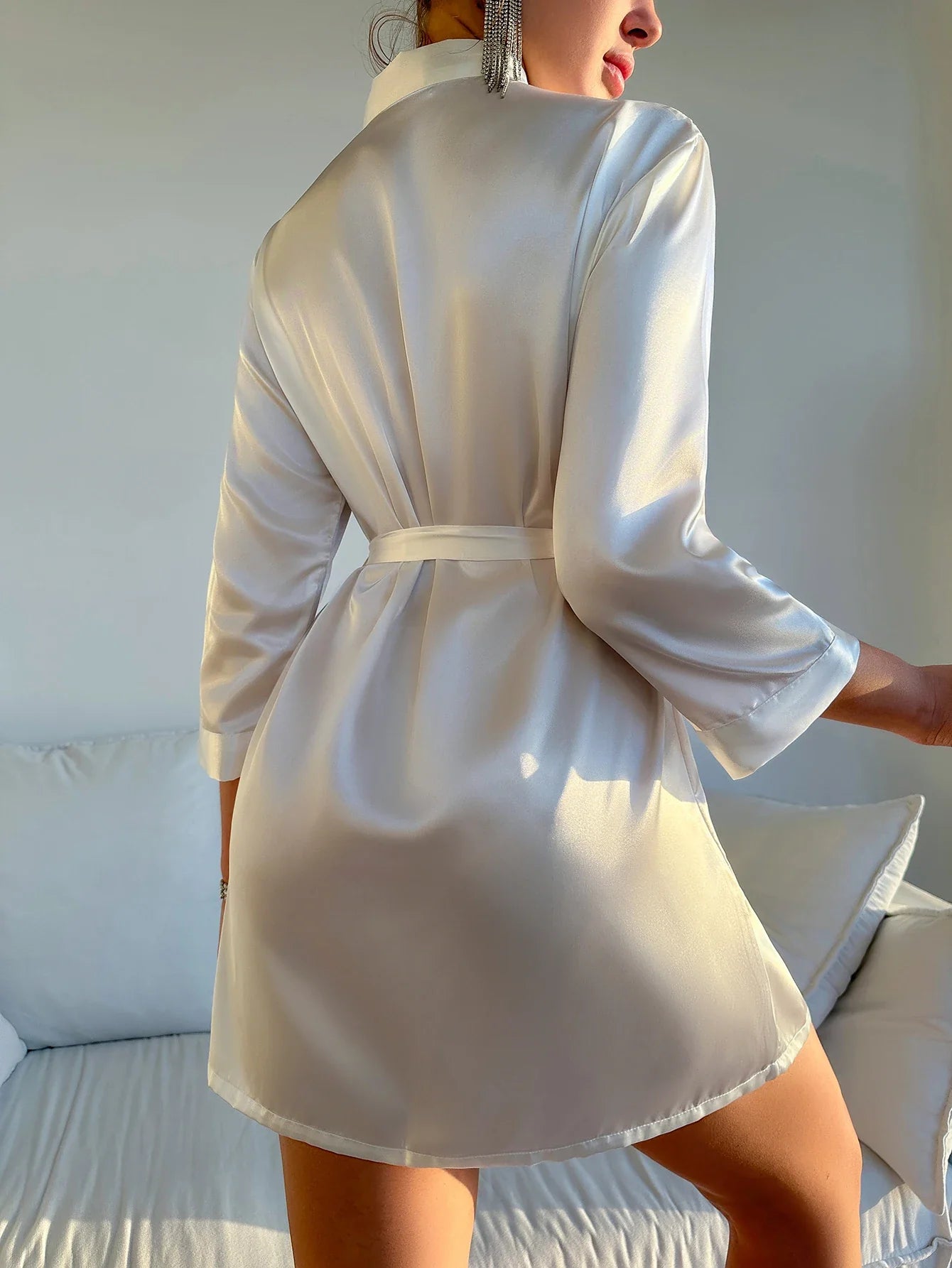 Zijdezachte Elegante Satijnen Kimono Ochtendjas voor Luxe Loungewear en Nachtkleding